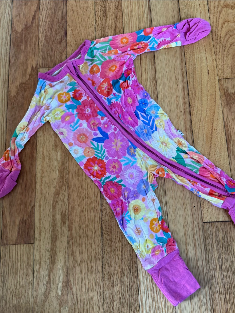 Little Sleepies Rainbow Blooms Zippy